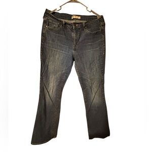 Levi's Black Boot Cut Jeans with Classic Style